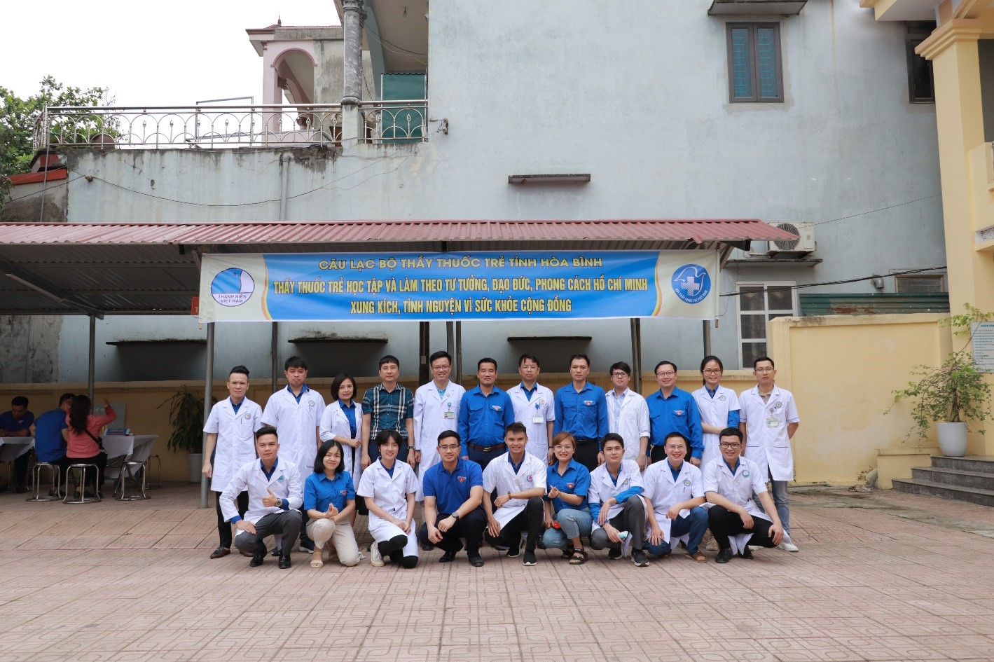  Đoàn Thanh niên Bệnh viện Đa khoa tỉnh Hòa Bình tham gia 