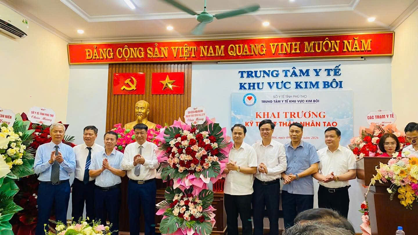   Bệnh viện Đa khoa Hoà Bình hỗ trợ Trung tâm y tế khu vực Kim Bôi triển khai kỹ thuật thận nhân tạo