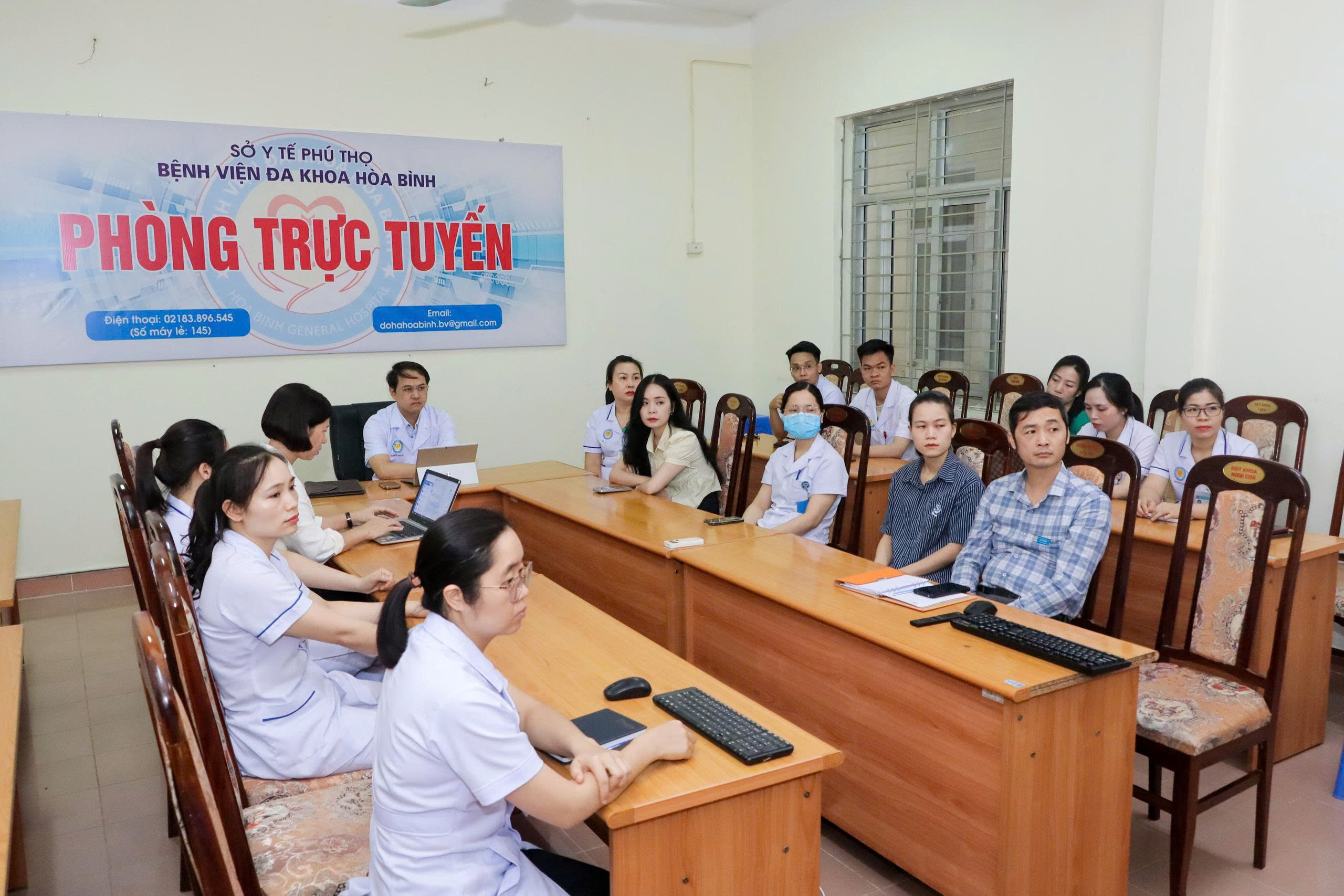  Tập huấn nâng cao năng lực công tác truyền thông y tế năm 2026 tại Bệnh viện Đa khoa Hoà Bình